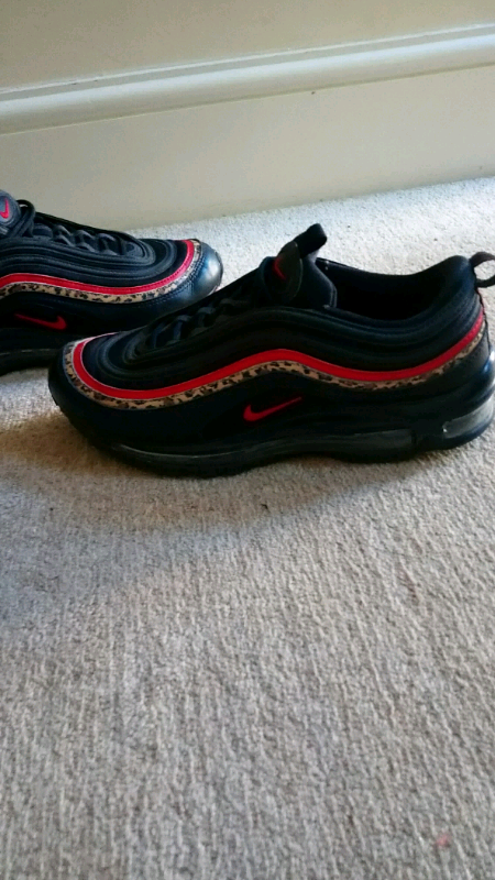 nike 97 x gucci
